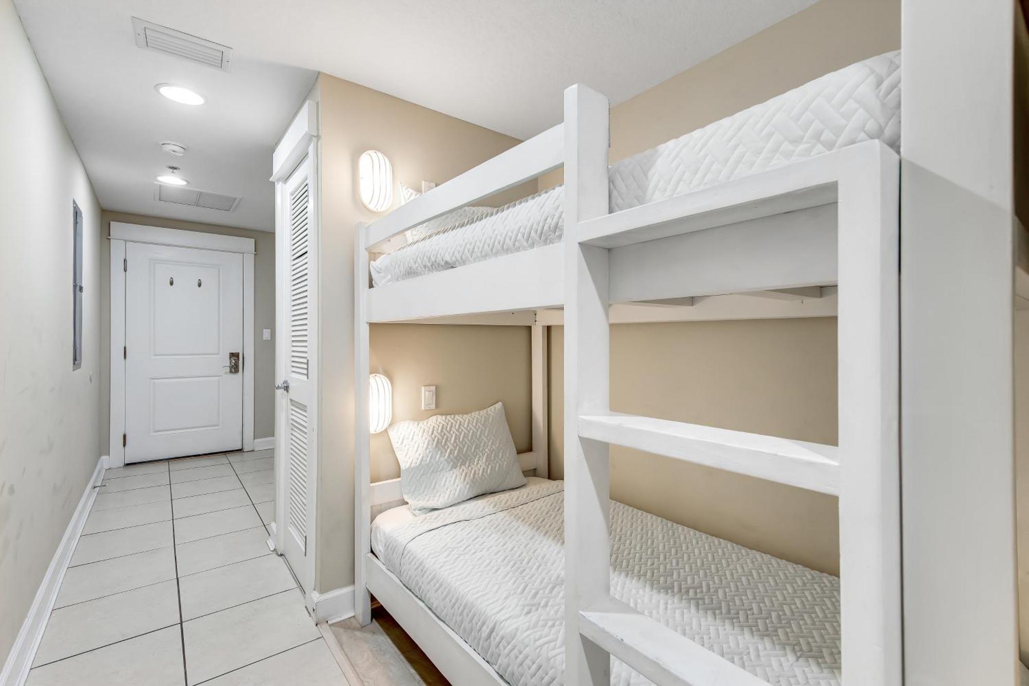 Grand Panama Tower * Panama City Beach