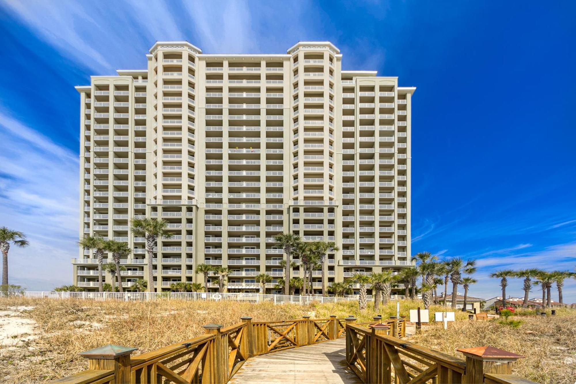 Grand Panama Tower Apartment *